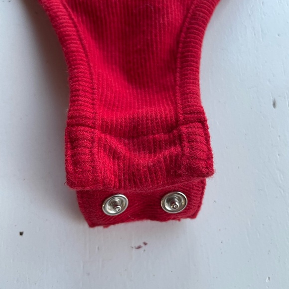 Guess Jacey Logo Tape Bodysuit Rugby Red Sz Small New with Tags Fourth of July - Picture 4 of 8
